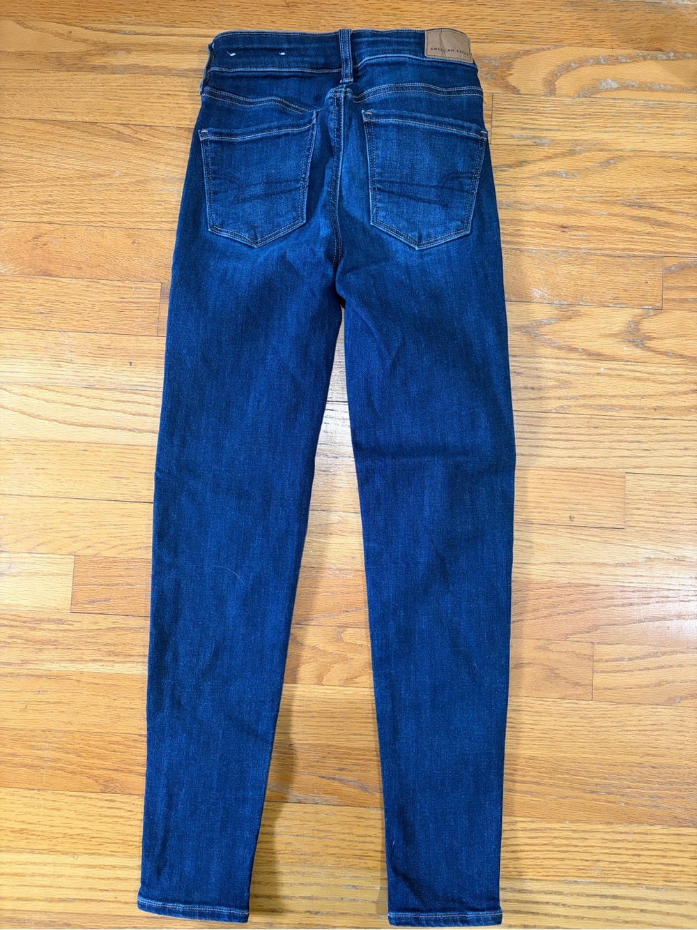 American Eagle Outfitters Dark Blue Skinny Jeans. Size 000 short. - Picture 6 of 7